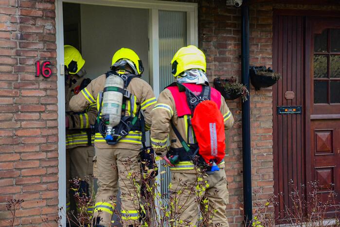 Bewoners uit woning gehaald na koolmonoxide-melding