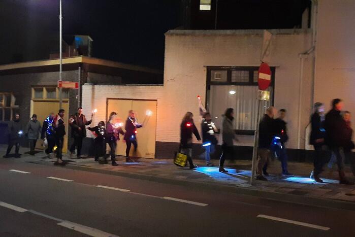 Fakkeltocht in Goes tegen coronamaatregelen