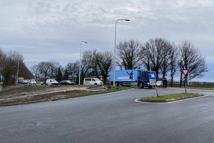 Verkeer staat vast voor Woubrugsebrug in storing