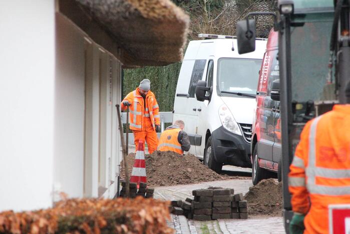 Gasleiding geraakt bij graafwerkzaamheden
