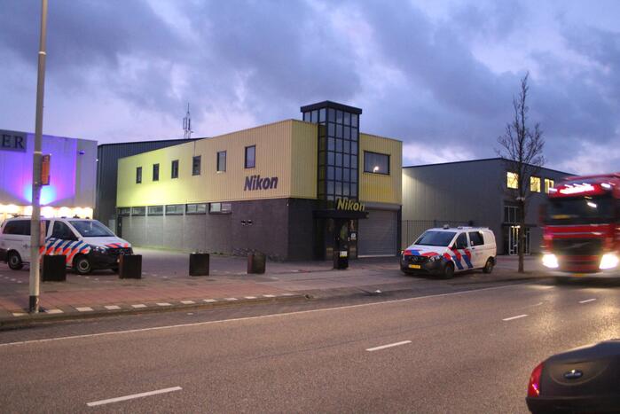 Politie doet onderzoek naar overval op Hollandia Automotive