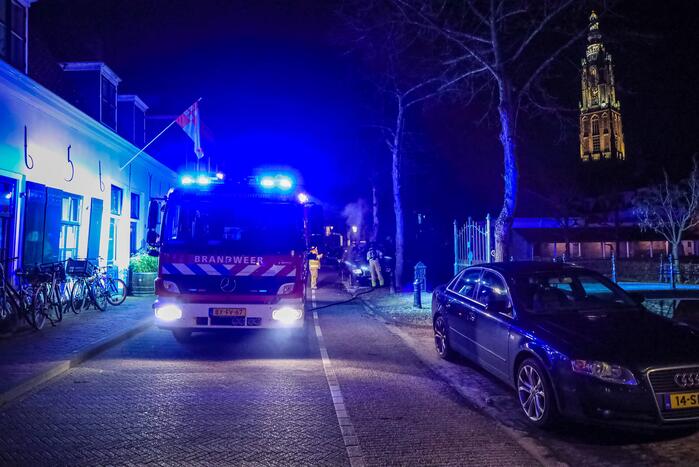 Brandweer opnieuw ingezet vanwege brand in auto