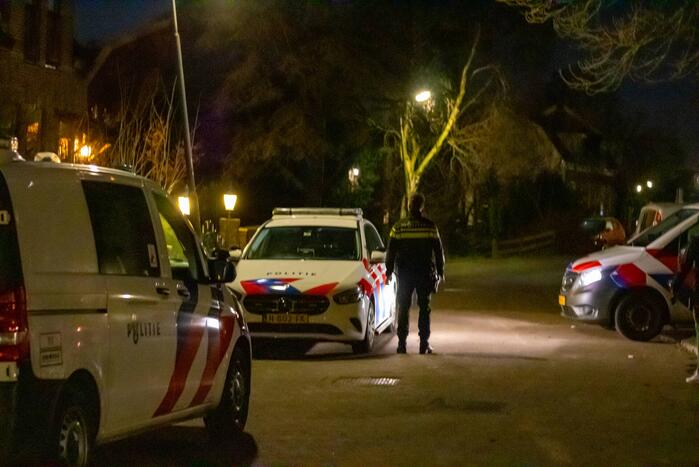 Politie doet onderzoek naar steekpartij