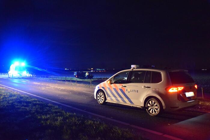 Voertuig belandt ondersteboven door ongeval