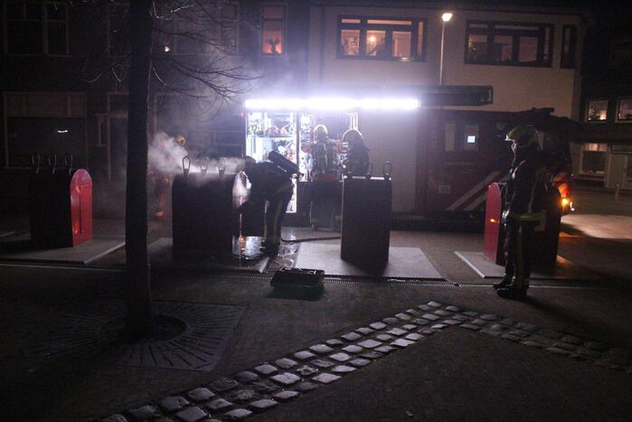 Brand in ondergrondse container snel geblust