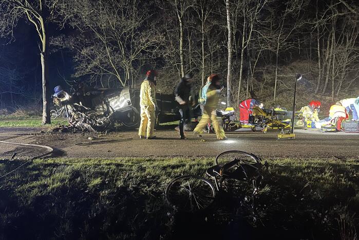 Personenauto total-loss na ernstig ongeval