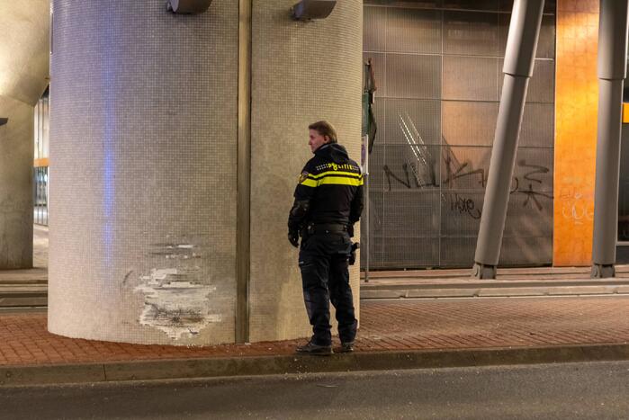 Gewonde bij botsing tegen verkeerspaal