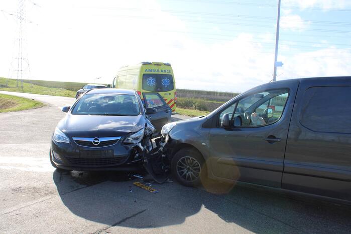 Gewonden bij aanrijding op kruising