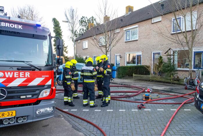 Brandweer blust flinke brand in woning