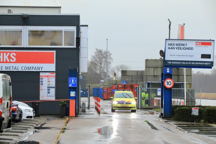 Man met been bekneld bij HKS Scrap Metals recycling