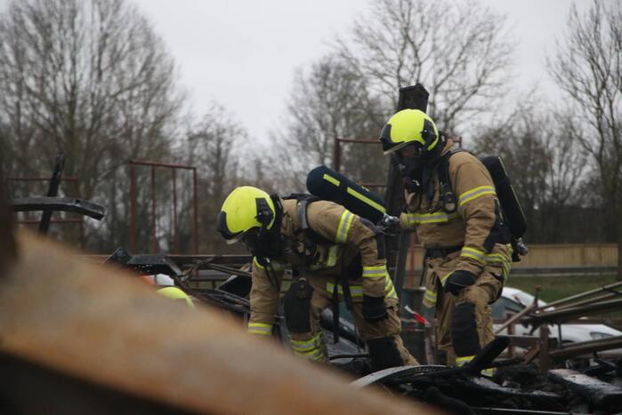 Grote brand verwoest schuur