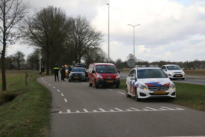 Flinke schade vij verkeersongeval op kruising