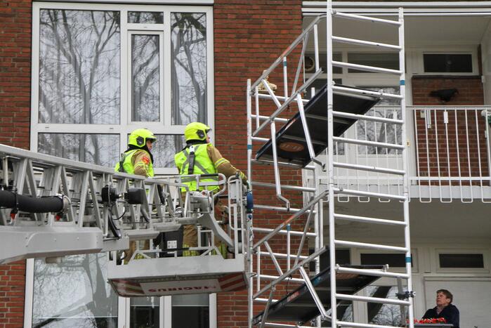 Brandweer breekt steiger af na harde wind