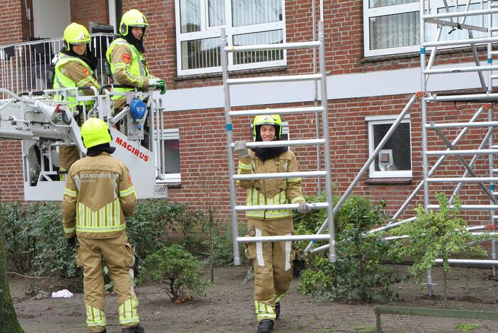 Brandweer breekt steiger af na harde wind