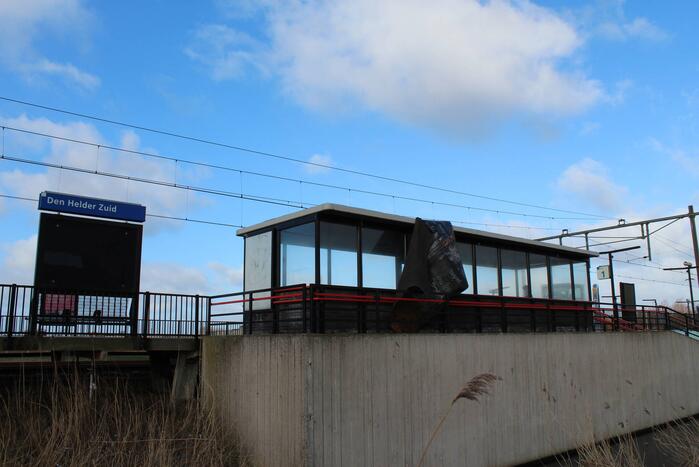 Treinperron deels ingestort