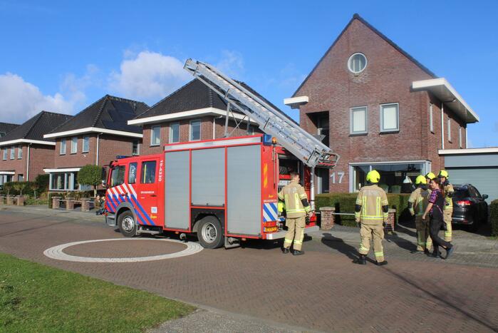 Losliggende dakpannen zorgen voor gevaar