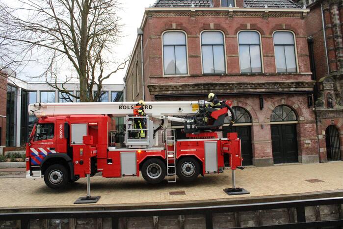 Stormschade aan pas verbouwd stadhuis