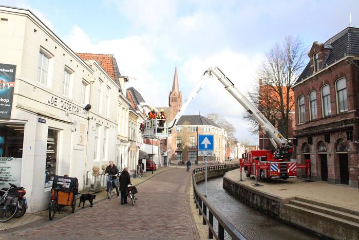 Stormschade aan pas verbouwd stadhuis