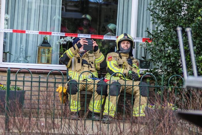 Brandweer en gemeente stellen door storm beschadigde bomen veilig