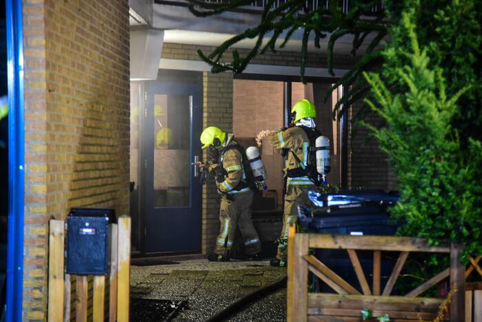 Forse brand in slaapkamer van woning