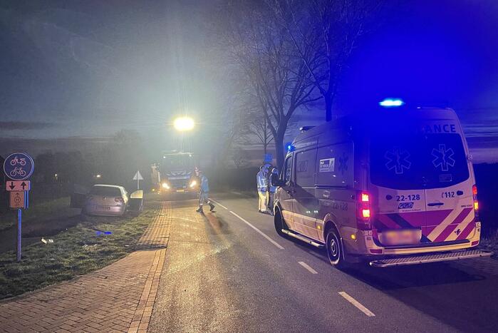 Automobiliste gewond bij botsing met bestelbus