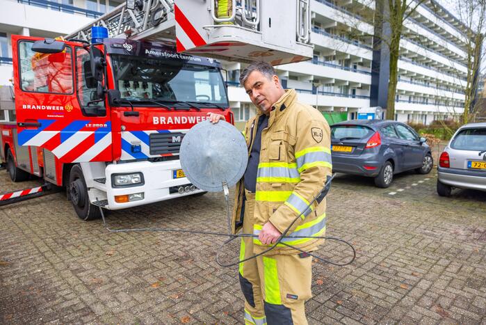 Bliksemafleider Undineflat Schuilenburg door brandweer verwijderd