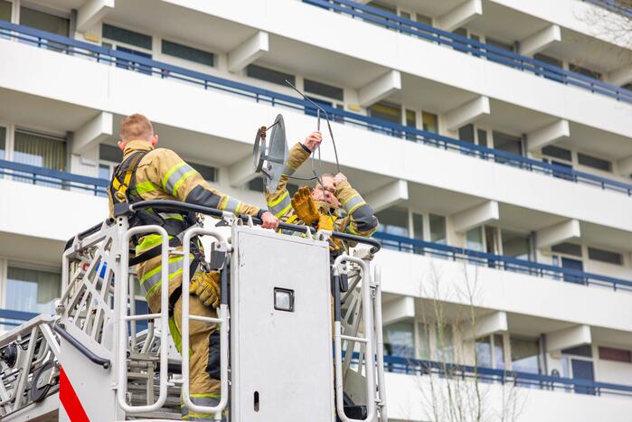 Bliksemafleider Undineflat Schuilenburg door brandweer verwijderd