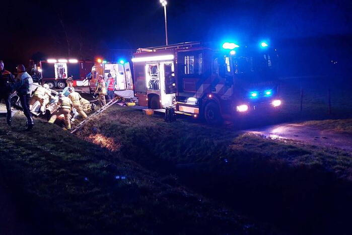 Ernstig ongeval tussen vrachtwagen en bestelbus