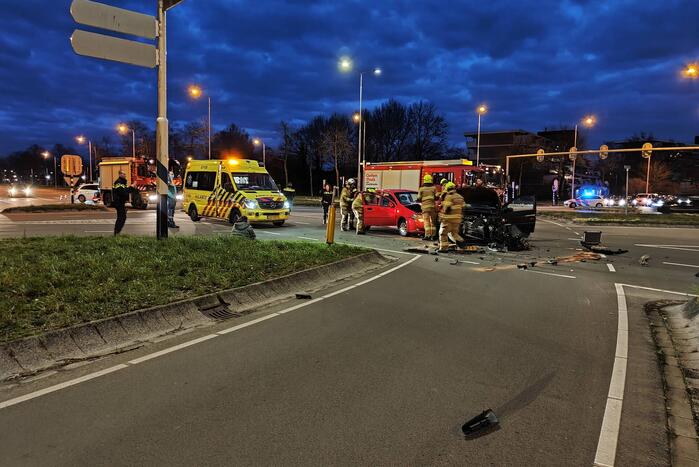 Veel schade bij ongeval op kruising