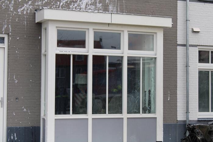 Woning beschadigd door autobrand