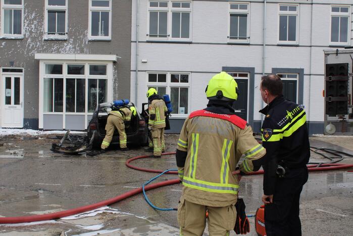 Woning beschadigd door autobrand