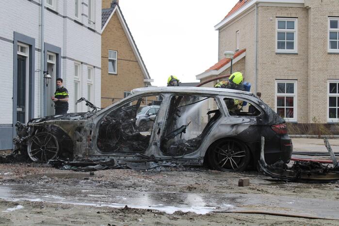 Woning beschadigd door autobrand