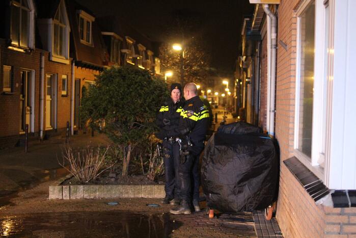 Veel rook bij brand in woning