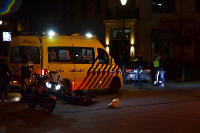 Scooterrijder aangereden door auto