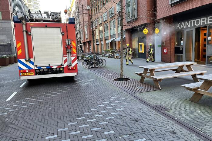 Rookontwikkeling bij brand in kantoorpand