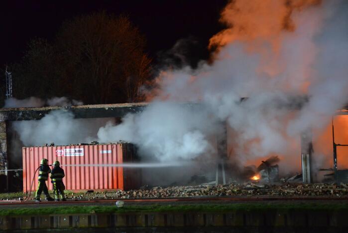 Evacuaties na brand in kringloopwinkel