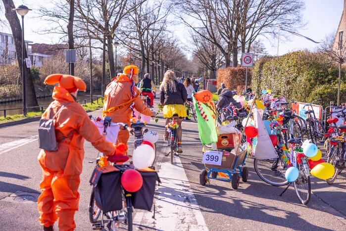 Carnaval: van kroeg naar kroeg op de fiets