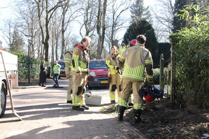 Gaslekkage geraakt bij slaan van paaltje