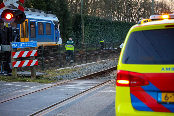 Aanrijding met trein op spoorwegovergang