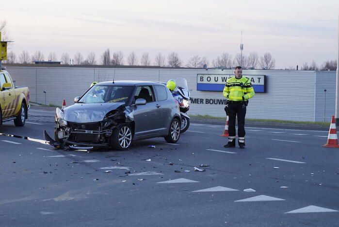 Flinke schade bij aanrijding op kruising