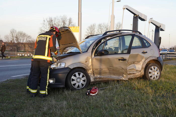 Flinke schade bij aanrijding op kruising