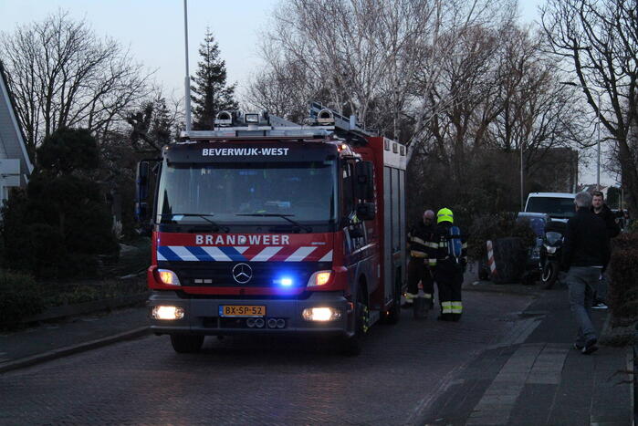 Brand in schoorsteen van woning