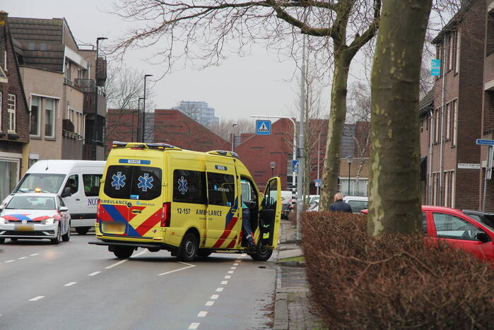 Meerdere mensen onderuit door lang oliespoor