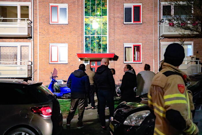 Brandende kaars aangezien voor woningbrand