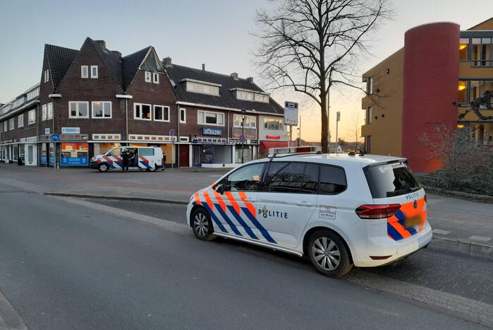 Grote politie-inzet voor inval in twee panden