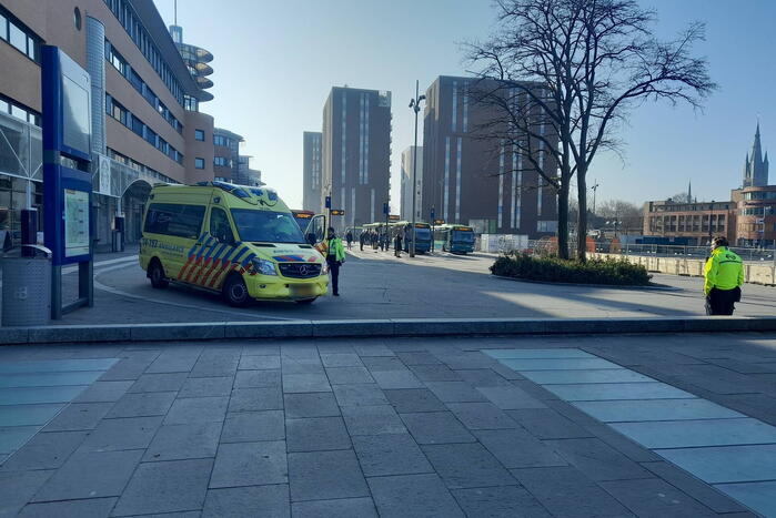Persoon gewond na ongeval op station