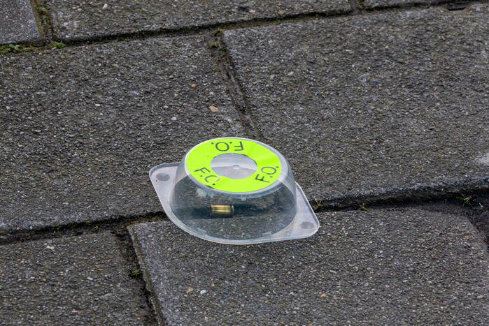 Bestelbus beschoten vanuit rijdende auto