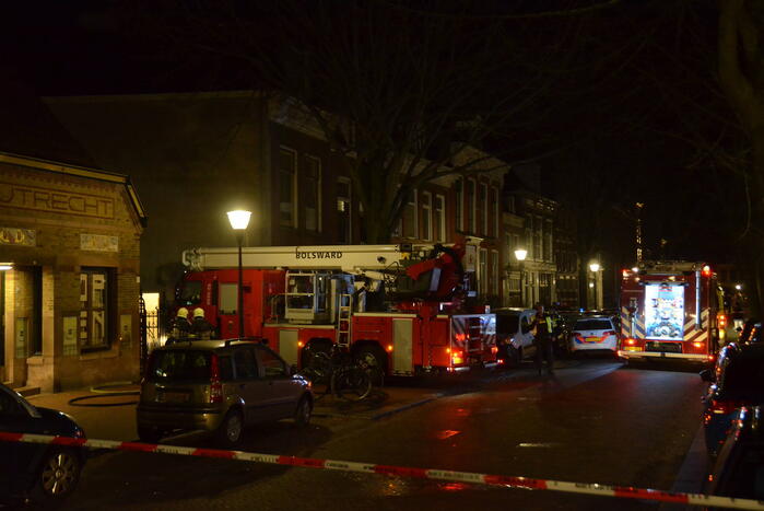 Dode en meerdere gewonden bij steekpartij