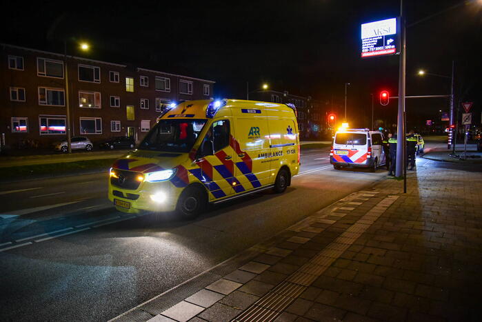 Man zwaargewond bij steekpartij op straat