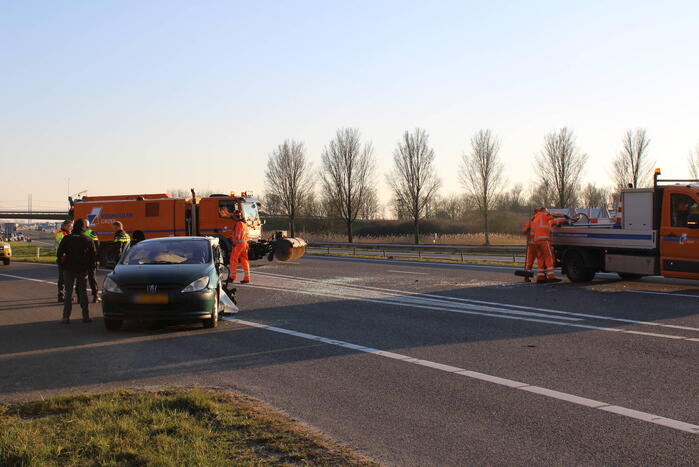 Inzittende bekneld na kettingbotsing